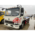 HOWO 5ton wrecker truck